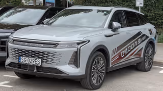 Omoda 9 SHS — photographie